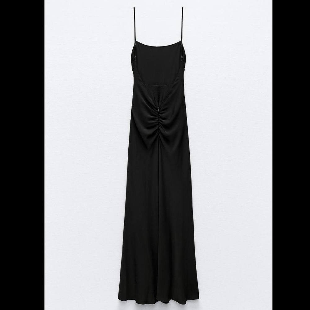 dresses - Picture 7 of 7